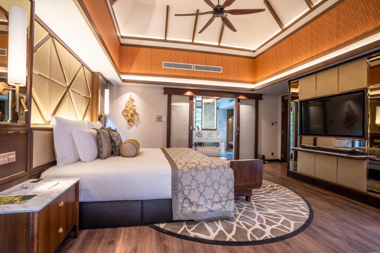The Banjaran Hotsprings Retreat Hotel Ipoh Exterior foto Suite bedroom